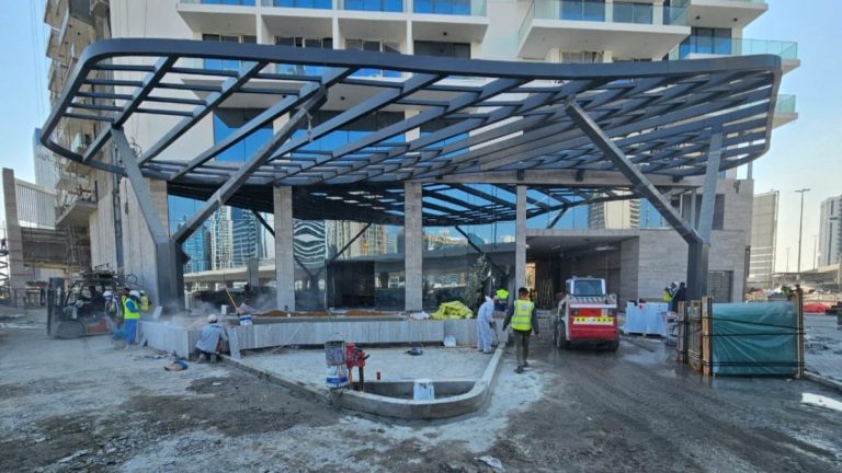 STEEL CANOPY - PARAGON